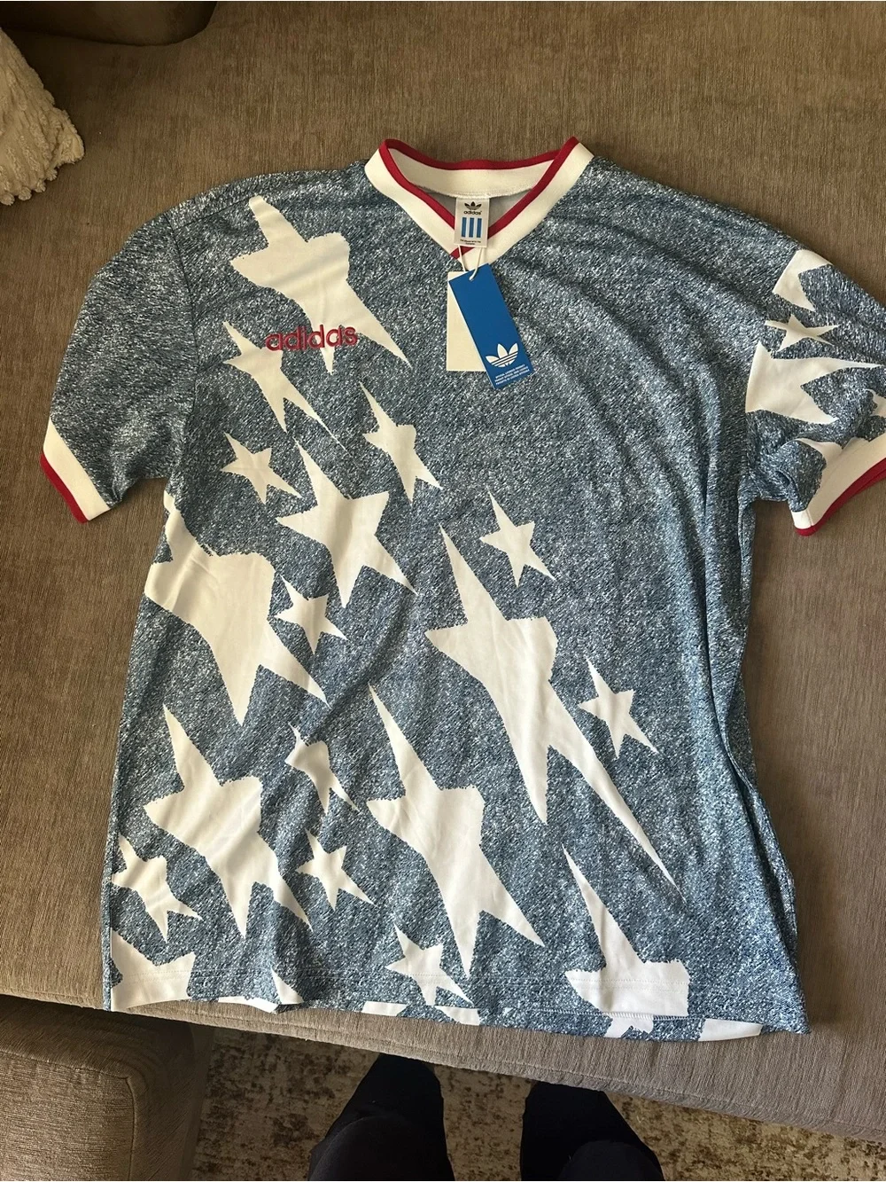 XL Adidas Blue Star-Print Short Sleeve Tee with Red Trim